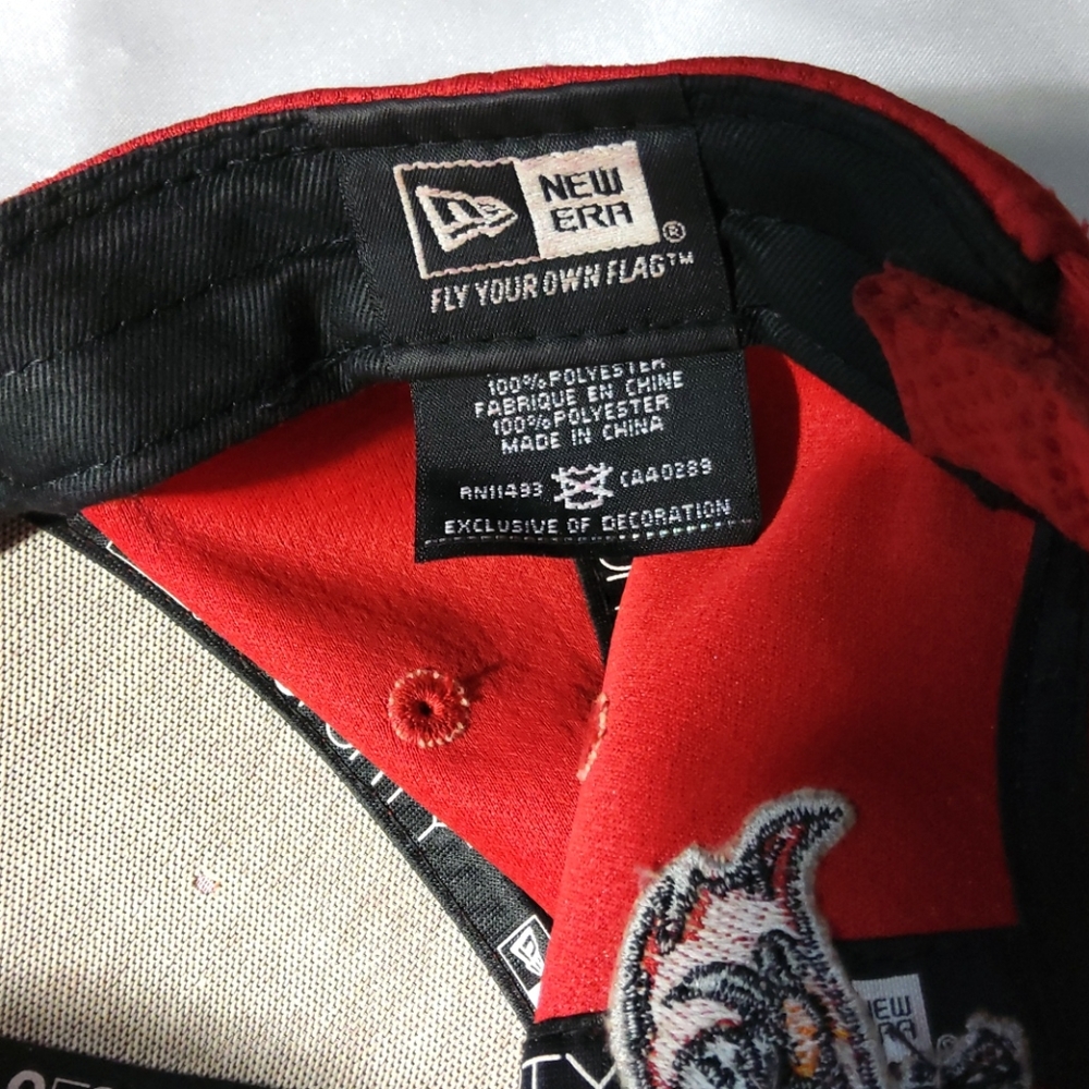 ... This Buccaneers - Picture 3 of 5